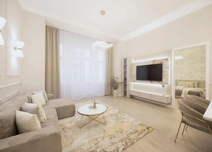 Luxurious & Elegance W18 Grand W' Balcony By Prestige Homes Lägenhet *