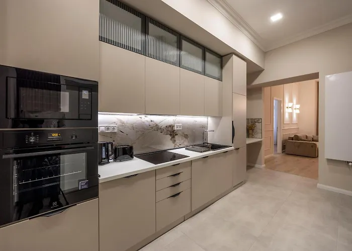Luxurious & Elegance W18 Grand W' Balcony By Prestige Homes Lägenhet Budapest