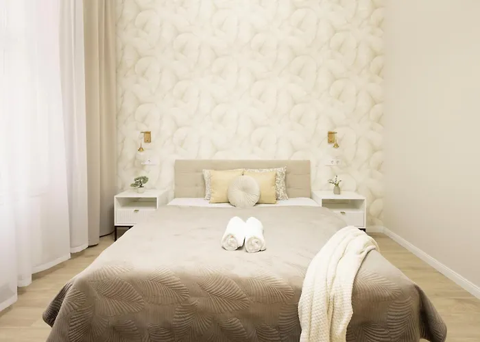 Luxurious & Elegance W18 Grand W' Balcony By Prestige Homes *